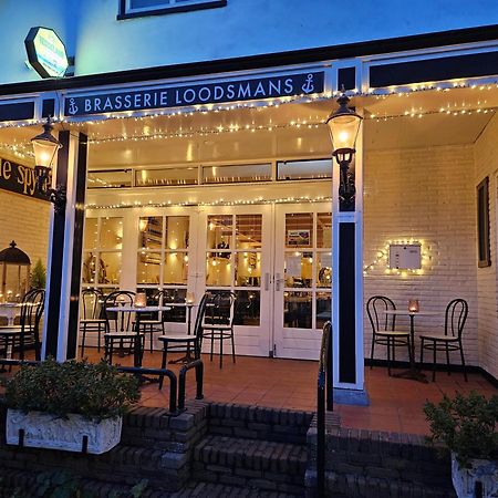 Hotel-Restaurant Loodsmans Welvaren Bv Den Hoorn  Eksteriør bilde